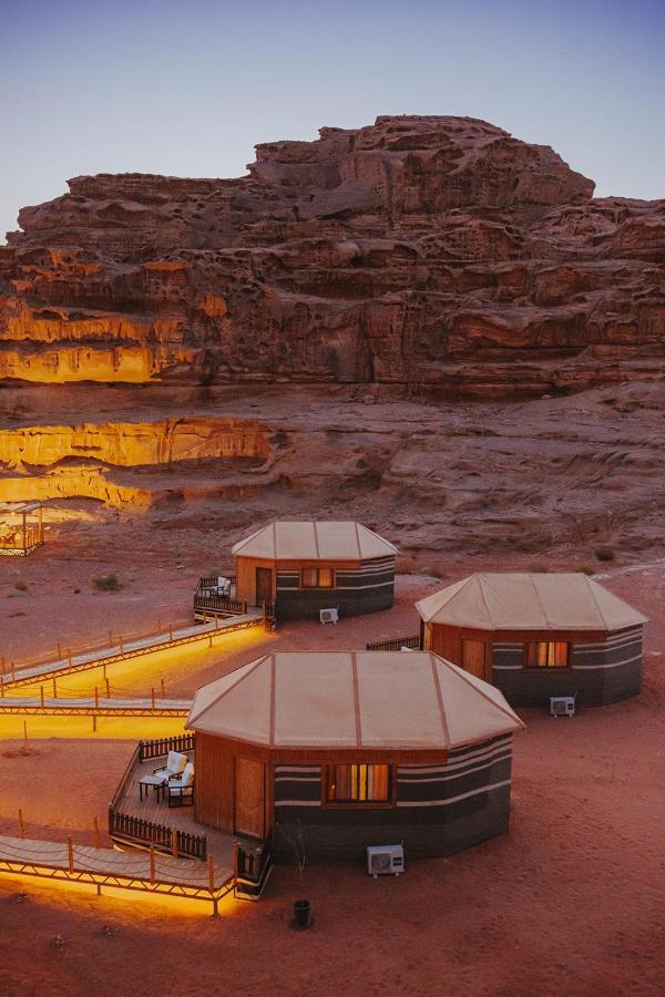 The Villas - Bedouin Boutique Resort Wadi Rum Extérieur photo